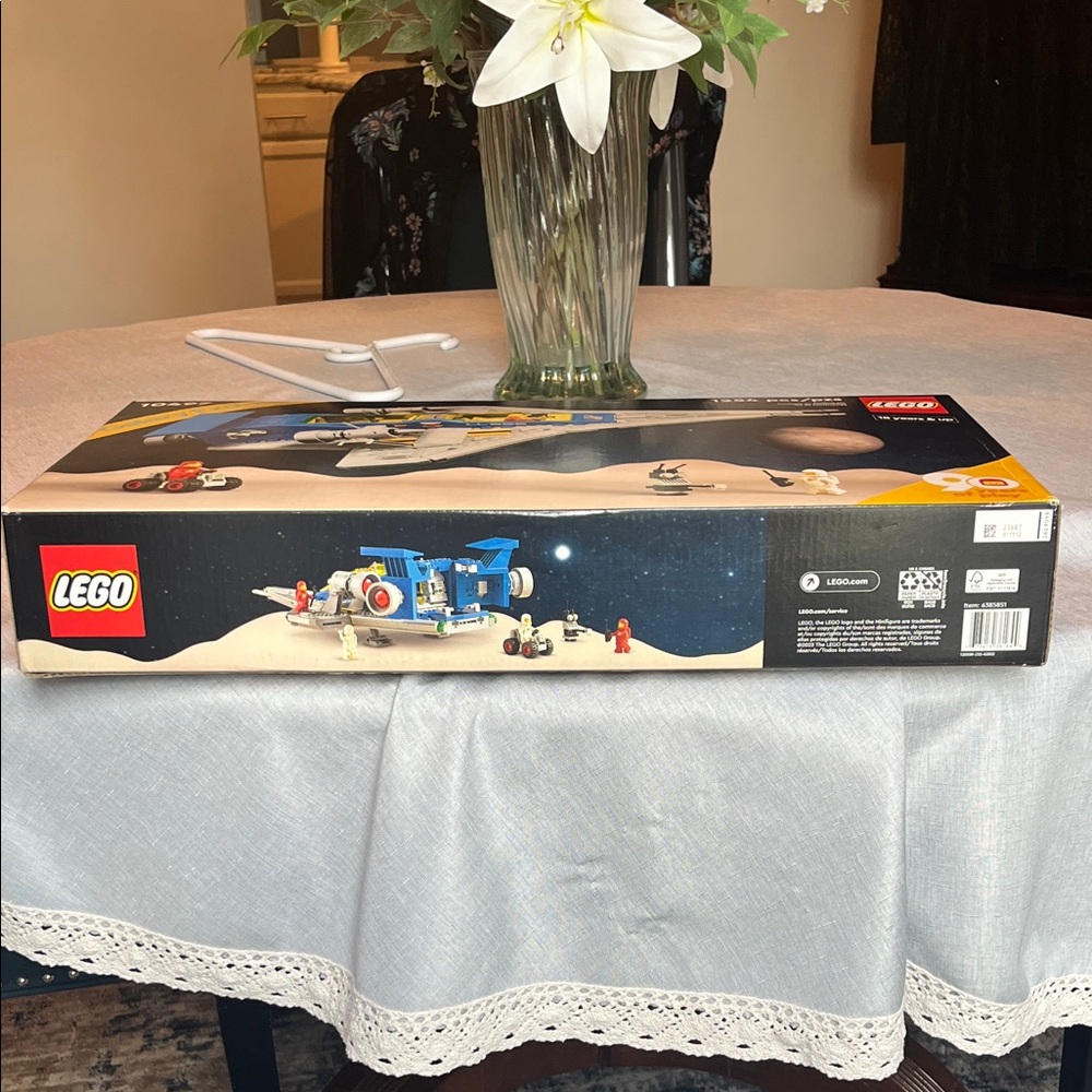 LEGO Galaxy Explorer Spacecraft Set - Blue, Gray, and Yellow - Picture 7 of 7